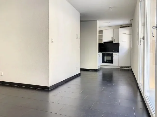 1 Zimmer Wohnung in Fully | UrbanHome