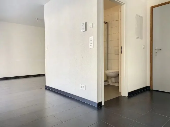 1 Zimmer Wohnung in Fully | UrbanHome
