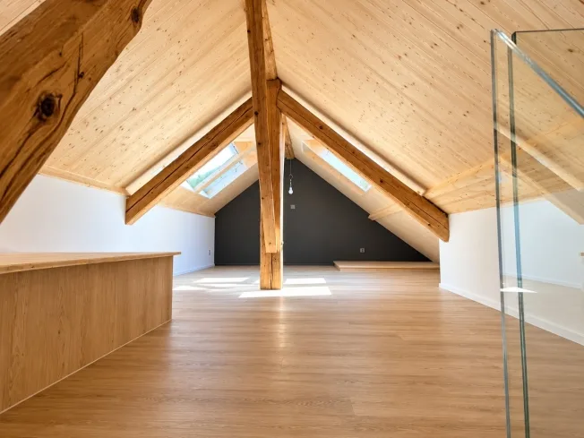 6 Zimmer Wohnung in Moutier – Foto 2 von 9