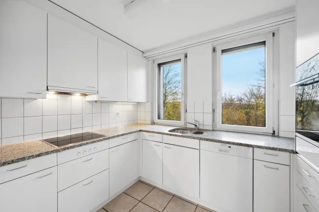 4.5 Zimmer Maisonette in Aesch BL – Foto 2 von 8