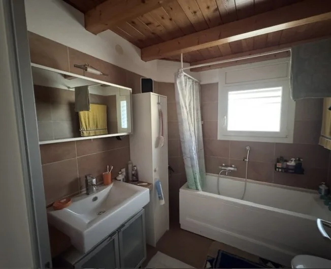 4.5 Zimmer Attikawohnung in Camorino – Foto 4 von 6