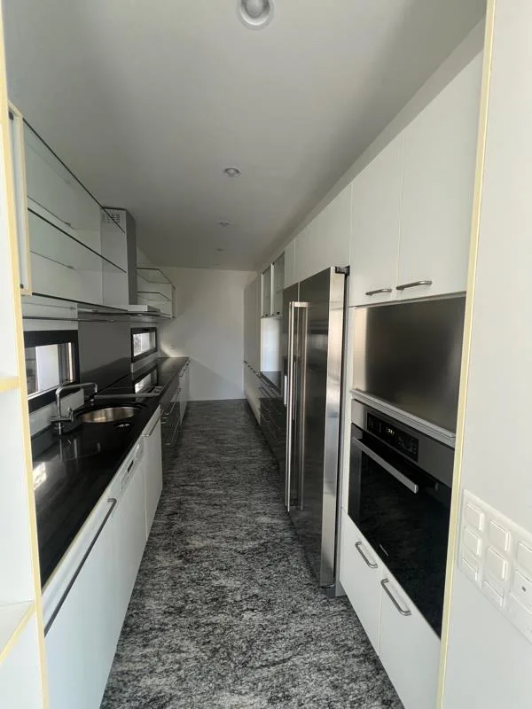 5.5 Zimmer Villa in Ronco sopra Ascona – foto 3 di 10