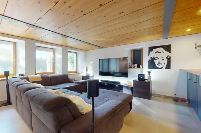 12 Zimmer Einfamilienhaus in Ropraz – foto 15 di 17