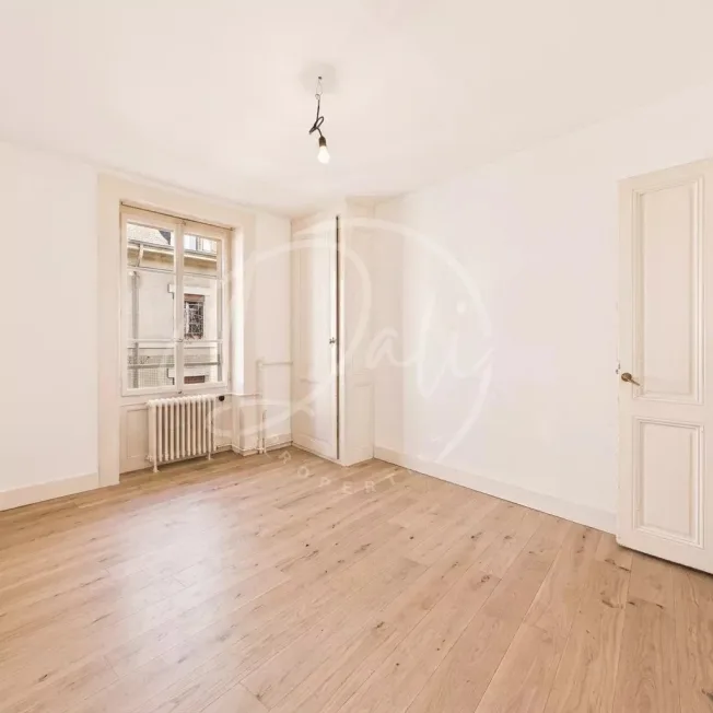 4 Zimmer Wohnung in Genève – Foto 2 von 6