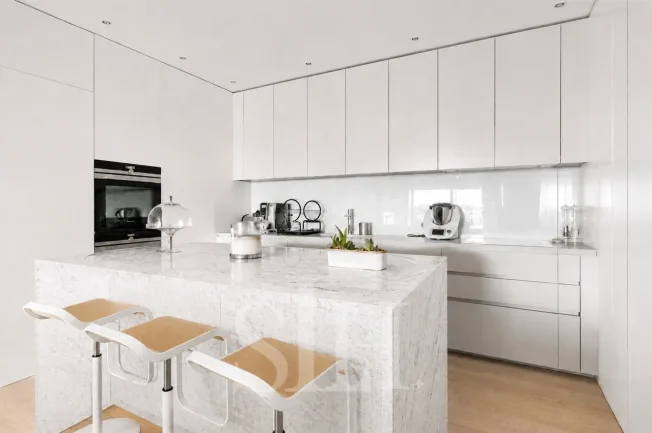 5 Zimmer Wohnung in Genève – Foto 2 von 7