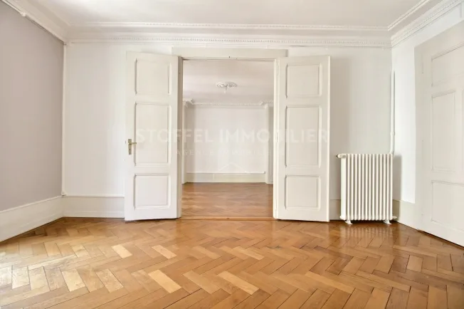 4.5 Zimmer Wohnung in Genève – Foto 2 von 9