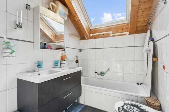 5.5 Zimmer Einfamilienhaus in Cheyres – Foto 8 von 11