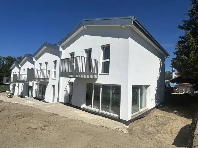 DERNIERE VILLA DISPONIBLE GLETTERENS A VENDRE VILLA CONTIGÜE – photo 10 sur 19