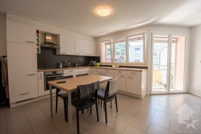 4 Zimmer Wohnung in Saxon – foto 3 di 12