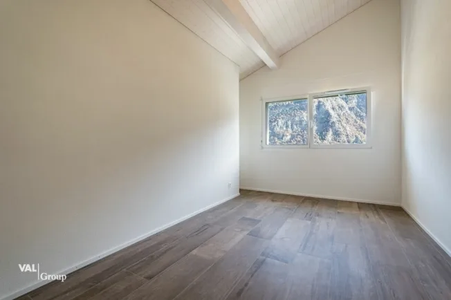 4.5 Zimmer Attikawohnung in Chamoson – Foto 7 von 13