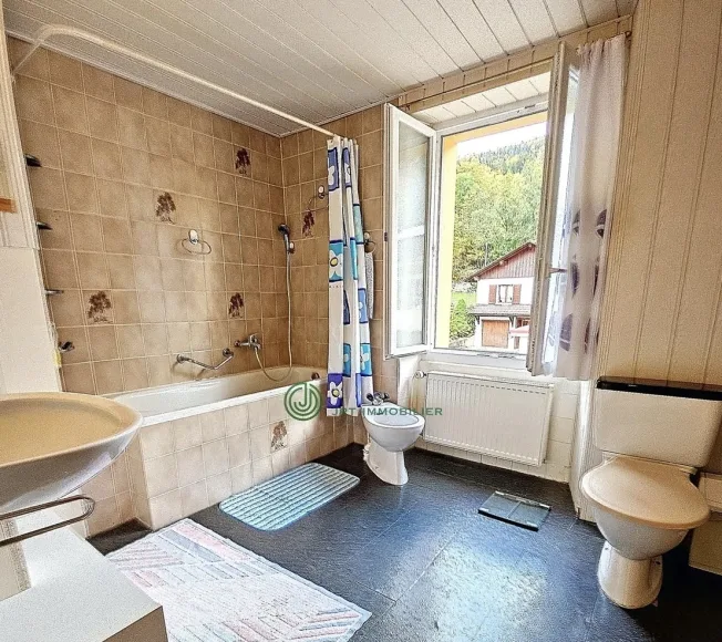 10.5 Zimmer Einfamilienhaus in Buttes – Foto 11 von 14