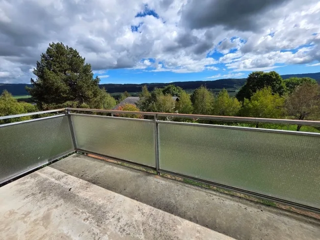 8 Zimmer Einfamilienhaus in Les Ponts-de-Martel – Foto 4 von 13