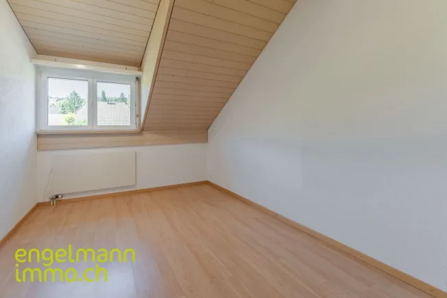 4.5 Zimmer Wohnung in Brüttelen – Foto 9 von 13