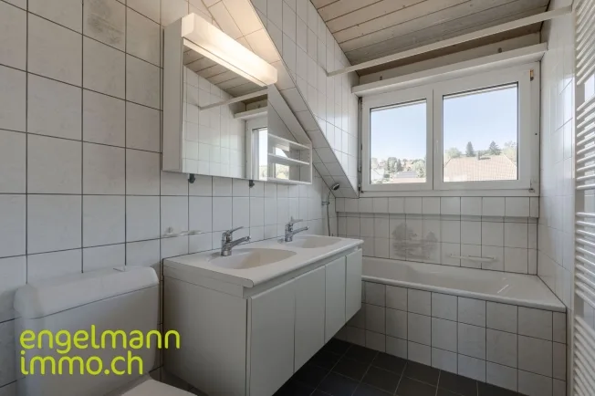 4.5 Zimmer Wohnung in Brüttelen – Foto 10 von 13