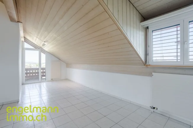 4.5 Zimmer Wohnung in Brüttelen – Foto 4 von 13