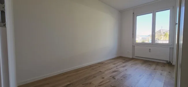 4.5 Zimmer Wohnung in Uetendorf – Foto 9 von 13