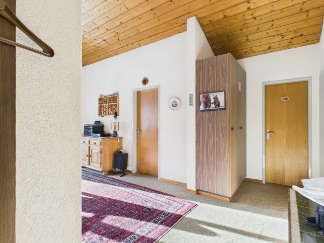 3 Zimmer Dachwohnung in Fiesch – photo 5 sur 13