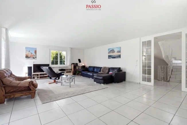 9 Zimmer Einfamilienhaus in Pratteln – Foto 7 von 20