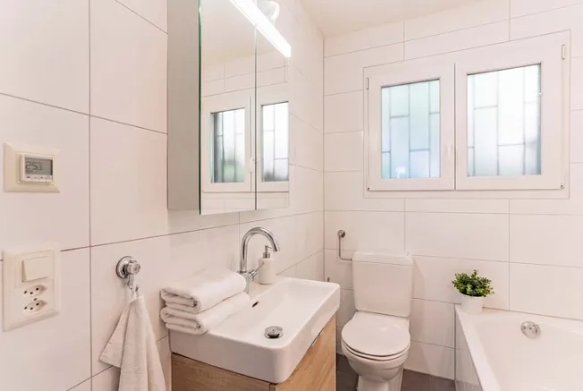 5.5 Zimmer Einfamilienhaus in Vitznau – Foto 7 von 8