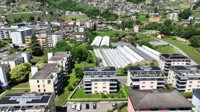 4.5 Zimmer Attikawohnung in Tenero – Foto 3 von 20