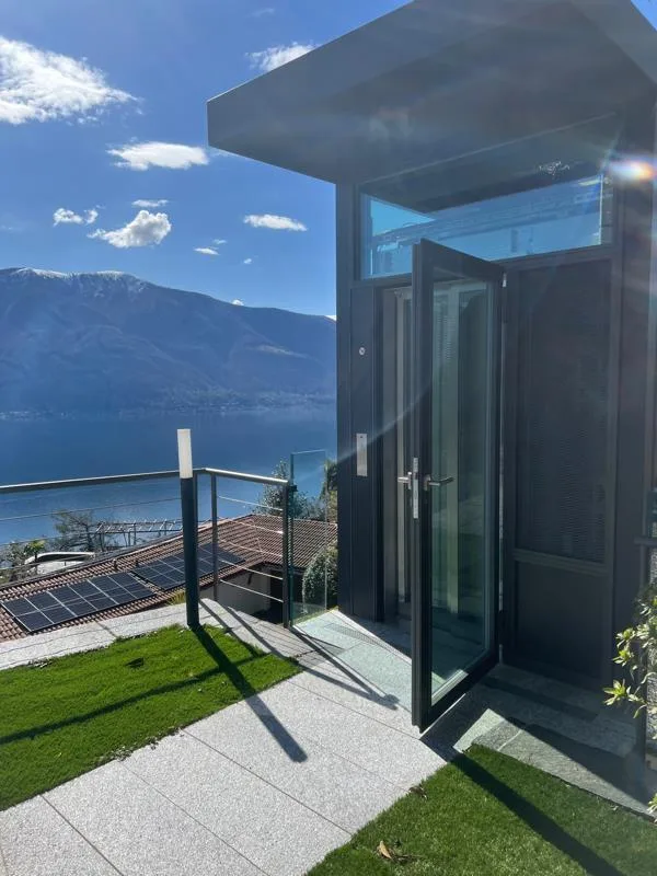 5.5 Zimmer Villa in Ronco sopra Ascona – Foto 2 von 10
