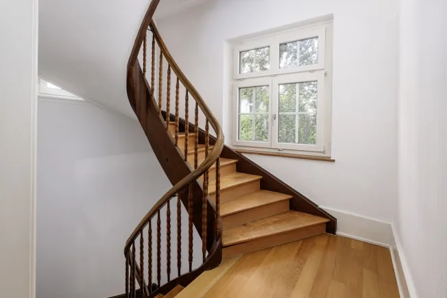 10 Zimmer Einfamilienhaus in Zürich – Foto 10 von 13