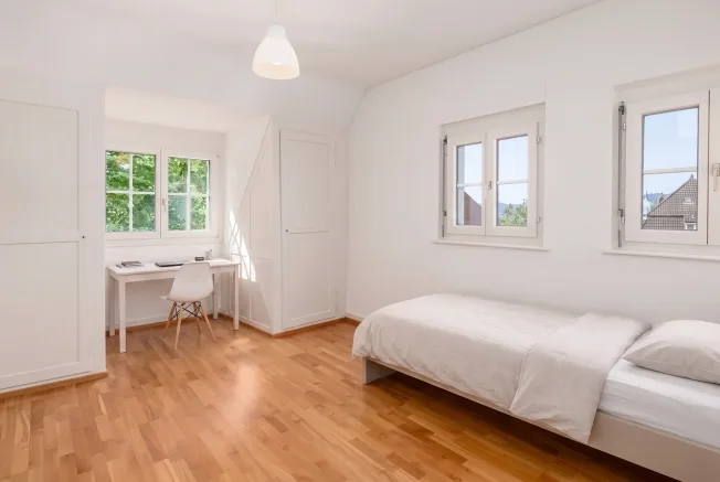10 Zimmer Einfamilienhaus in Zürich – Foto 8 von 13