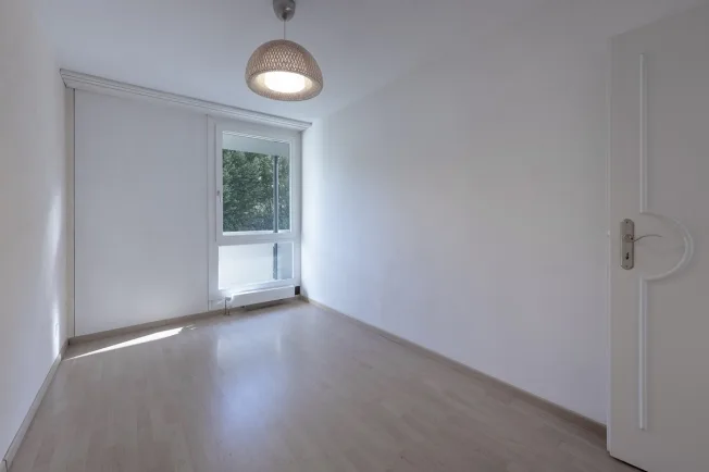 4.5 Zimmer Etagenwohnung in Weiningen ZH – Foto 8 von 12