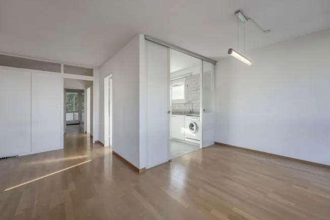 4.5 Zimmer Etagenwohnung in Weiningen ZH – Foto 3 von 12