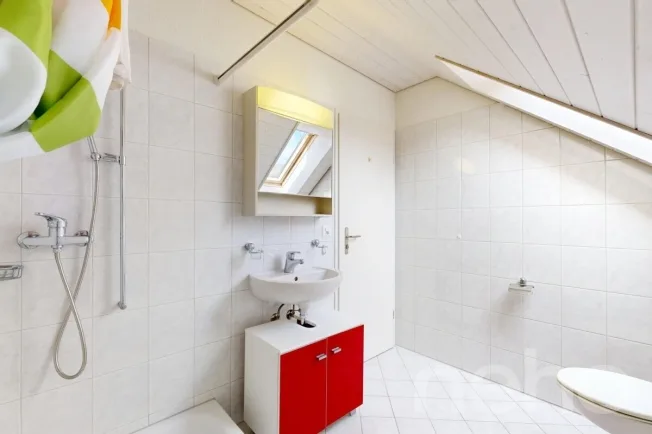 6.5 Zimmer Einfamilienhaus in Otelfingen – Foto 10 von 12