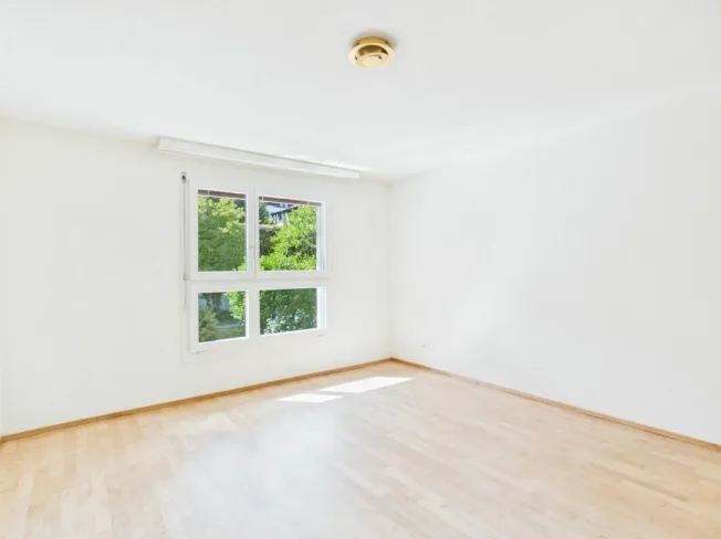 6.5 Zimmer Einfamilienhaus in Forch – Foto 4 von 6