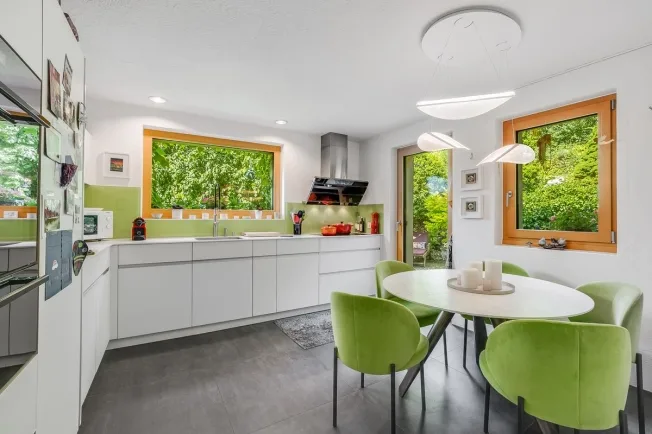 4.5 Zimmer Einfamilienhaus in Hinwil – Foto 3 von 13