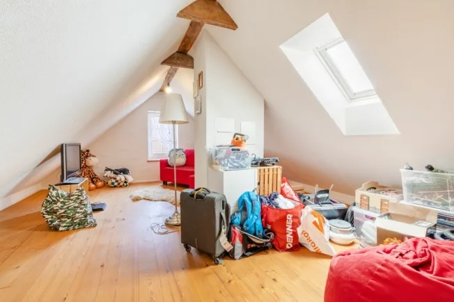 9.5 Zimmer Bauernhaus in Oerlingen – Foto 13 von 19