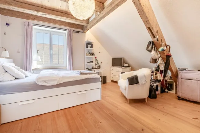 9.5 Zimmer Bauernhaus in Oerlingen – Foto 12 von 19