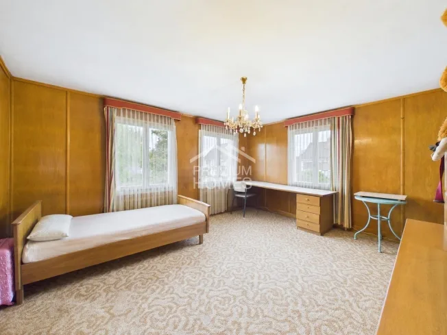 8.5 Zimmer Einfamilienhaus in Sulgen – Foto 6 von 9