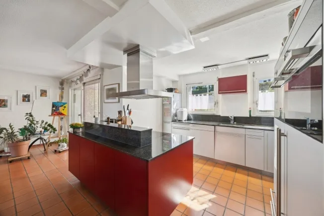 5.5 Zimmer Einfamilienhaus in Altendorf – photo 3 sur 5