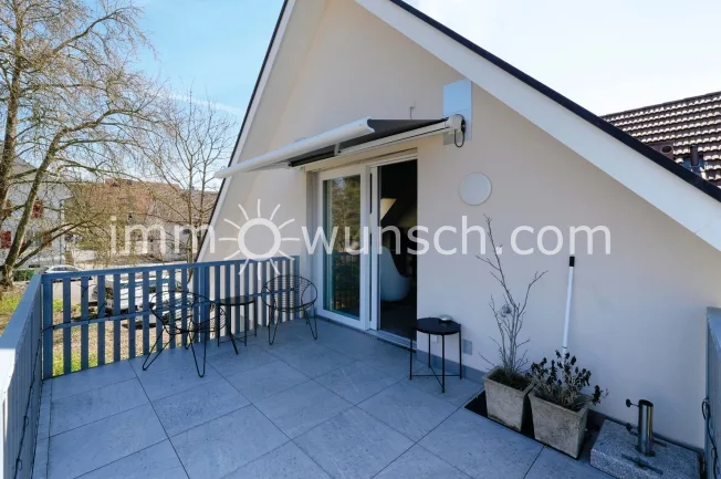 2.5 Zimmer Attikawohnung in Ottenbach – Foto 4 von 12