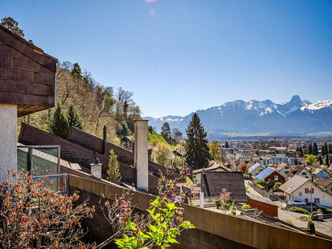 Zu verkaufen in Steffisburg: 5.5-Zimmer Reihenhaus mit hoher Privat... – photo 9 of 13