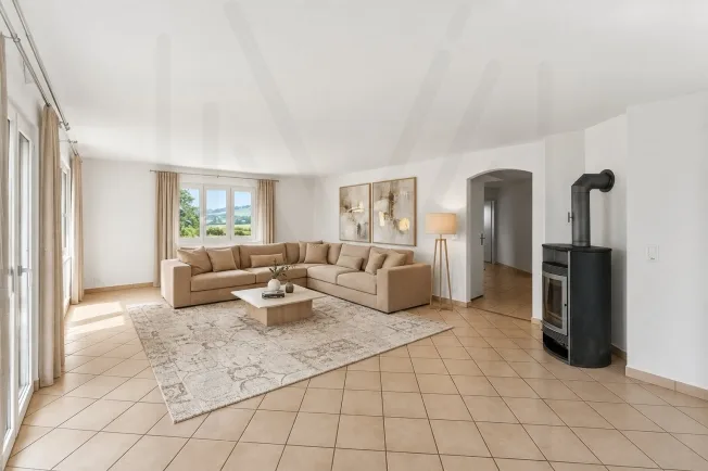 maison individuelle avec atelier-garage et grande parcelle – photo 3 sur 12