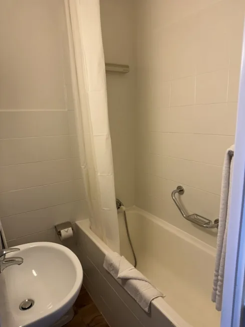 1 Zimmer Wohnung in Genève – Foto 4 von 4