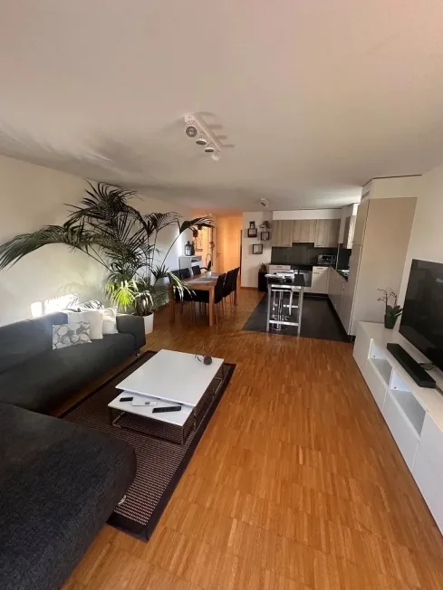 Appartement de 3.5 pièces au rez-de-chaussée – photo 2 sur 8