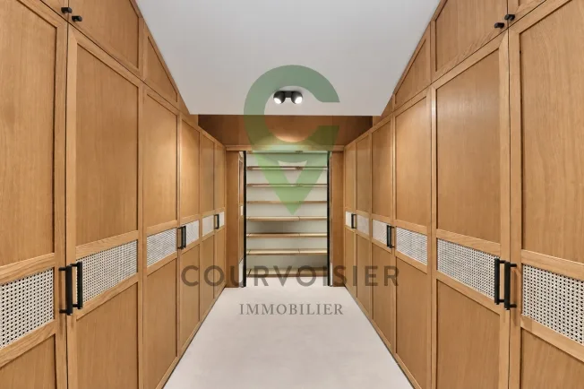 7 Zimmer Einfamilienhaus in Dully-Bursinel – foto 14 di 20