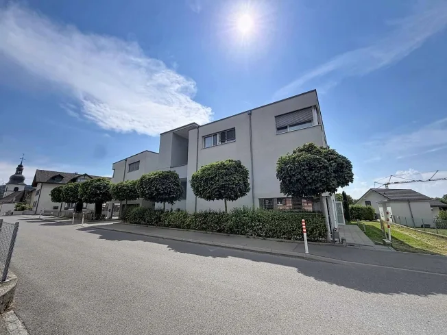 Lumineux 4,5 pièces avec grande terrasse – Foto 11 von 21
