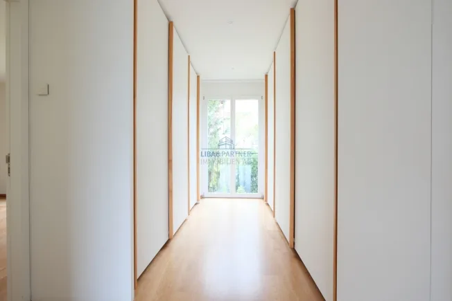6.5 Zimmer Attikawohnung in Binningen – foto 11 di 14