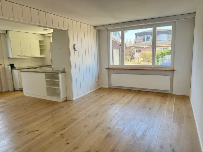 Casa a due famiglie in vendita a Biel-Benken – foto 3 di 16