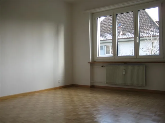 2 Zimmer Wohnung in Thun – Foto 3 von 5