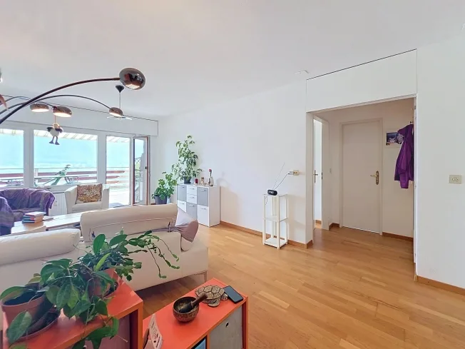 Charming 3.5-room apartment – photo 5 of 8