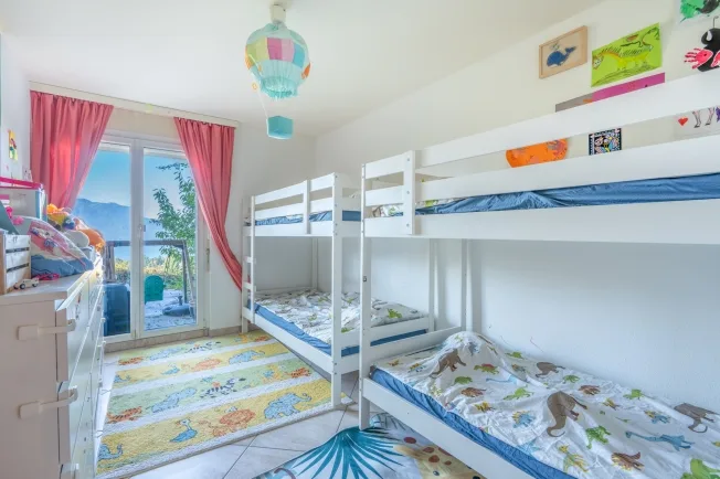 MONTREUX - VILLA ATTIGUA CON VISTA PANORAMICA – foto 8 di 21