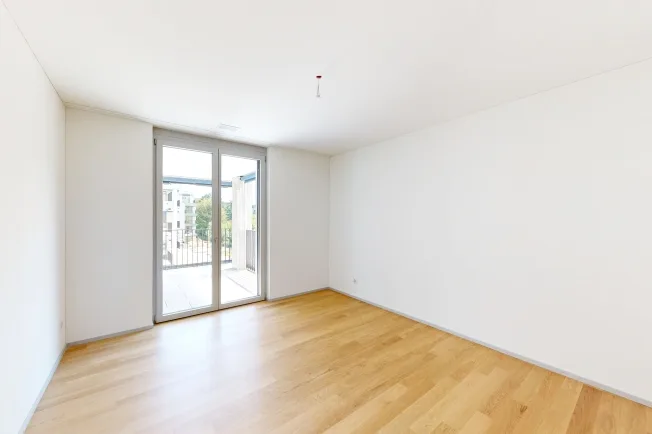 Modern 3.5-room attic apartment in Zürich-Oerlikon – photo 5 of 6