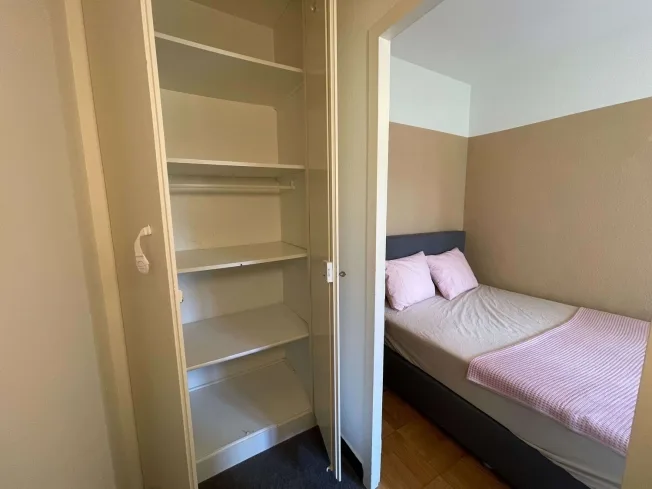 Your Next Chapter Starts Here - Furnished Room in a Top Location – photo 8 of 54
